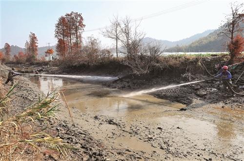  章安冬疏河道保灌溉