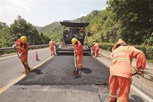  天台、温岭创成“四好农村路”全国示范县