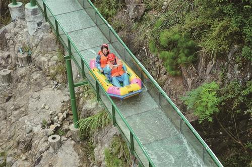  泳溪：乡贤助力项目落地 漂流激起致富浪花